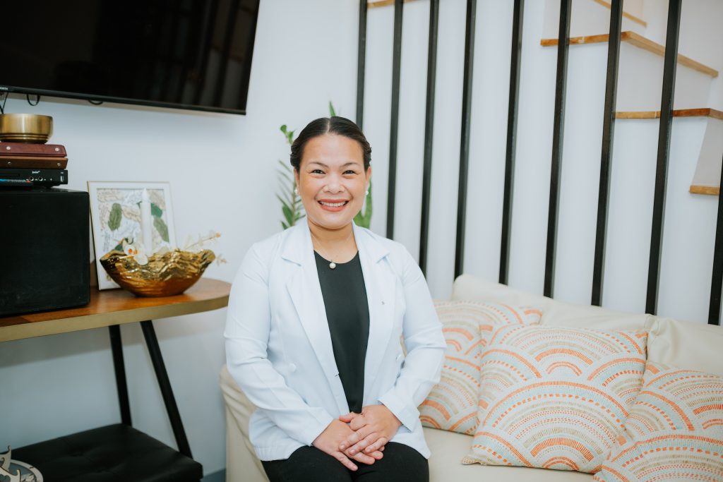 Janice Bustamante-Aton, Lactation Consultant